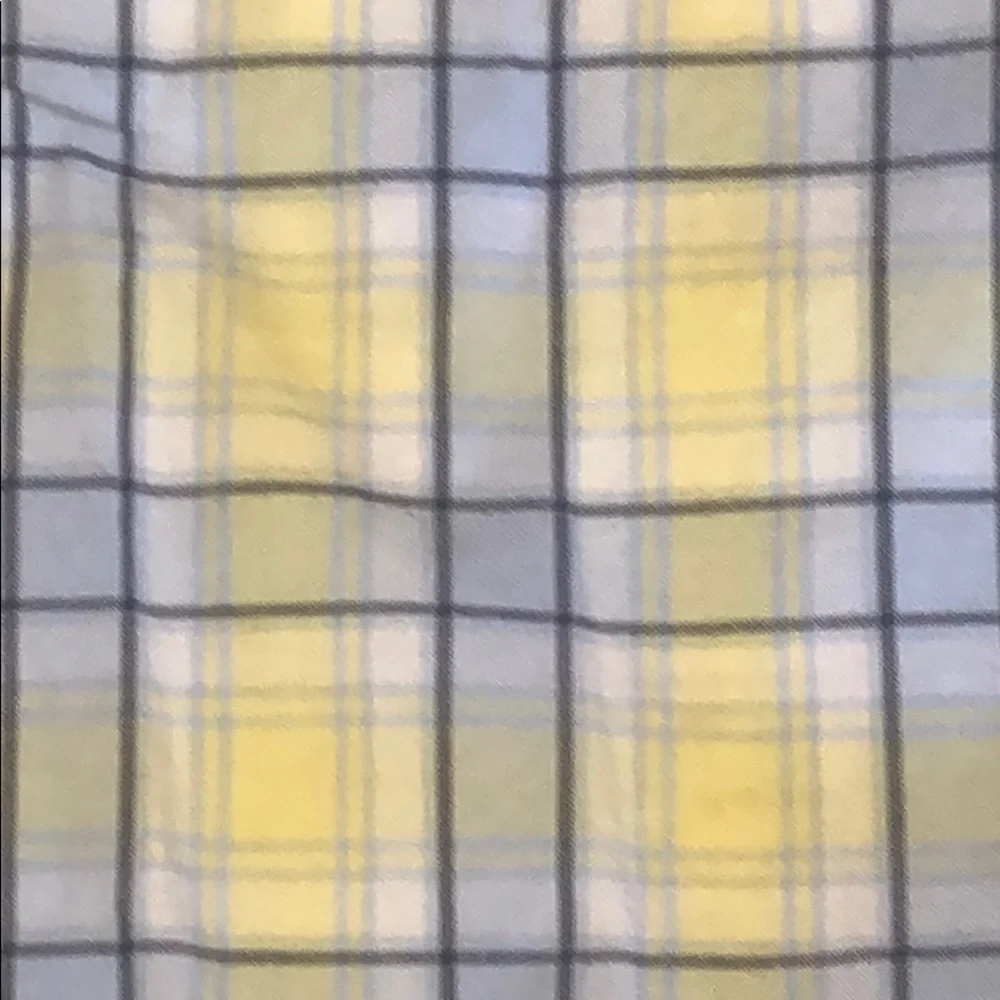 Gymboree slim fit button down dress shirt Light yellow/Light Blue‎ plaid Medium